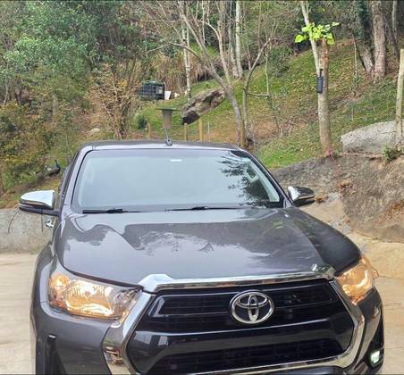 TOYOTA HILUX 2.7 VVT-i FLEX CD SRV 4X4 AUTOMÁTICO